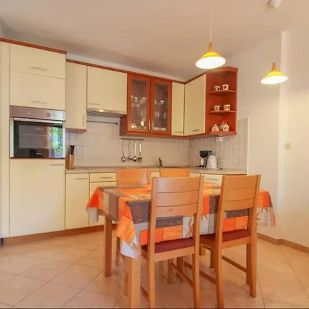 Guest house House Alenka Novigrad Close The And Center Novigrad (Istria)